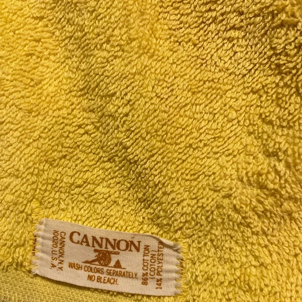 VTG Cannon Colorful Kitchen Towel Set Floral Designs 1 Pot Holder Orange Yellow‎